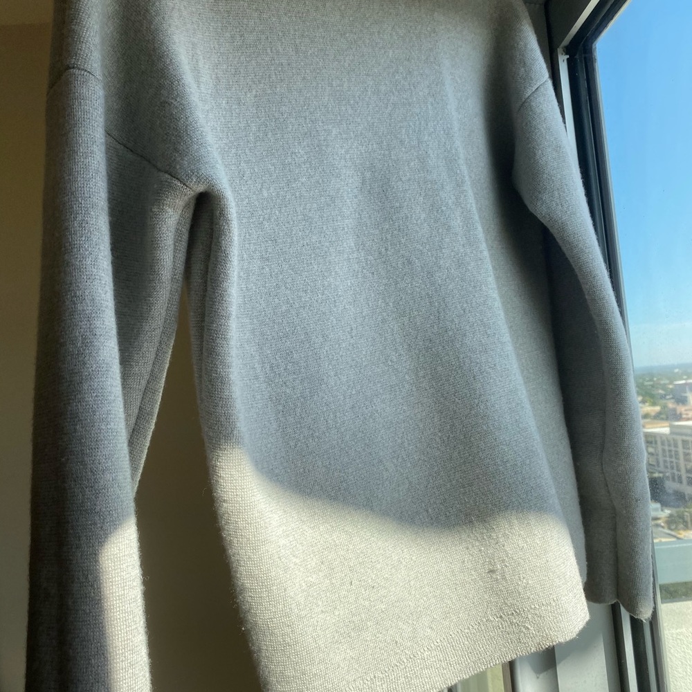 J Crew Pullover - Picture 2 of 2